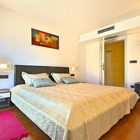 Villa Lidija Porec Luaran gambar