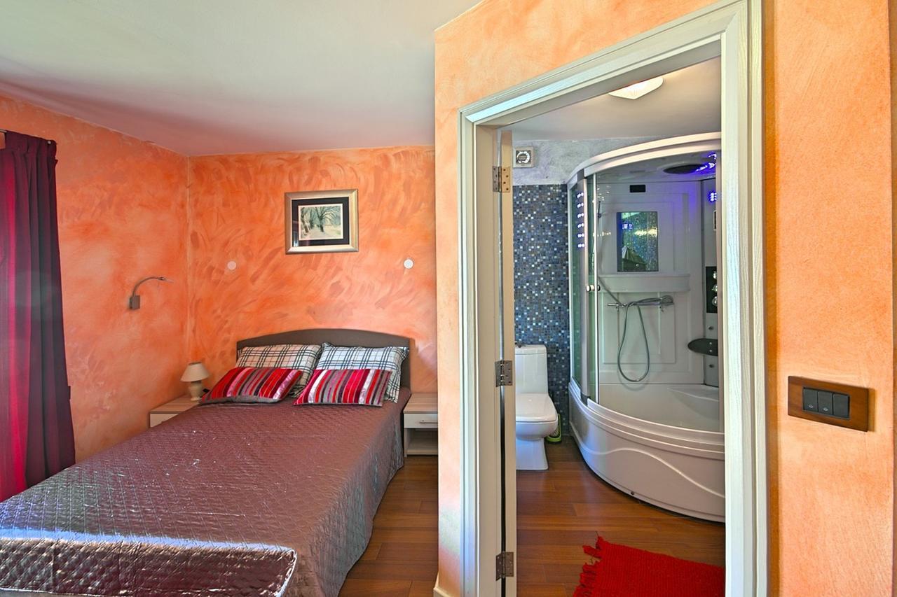 Villa Lidija Porec Luaran gambar