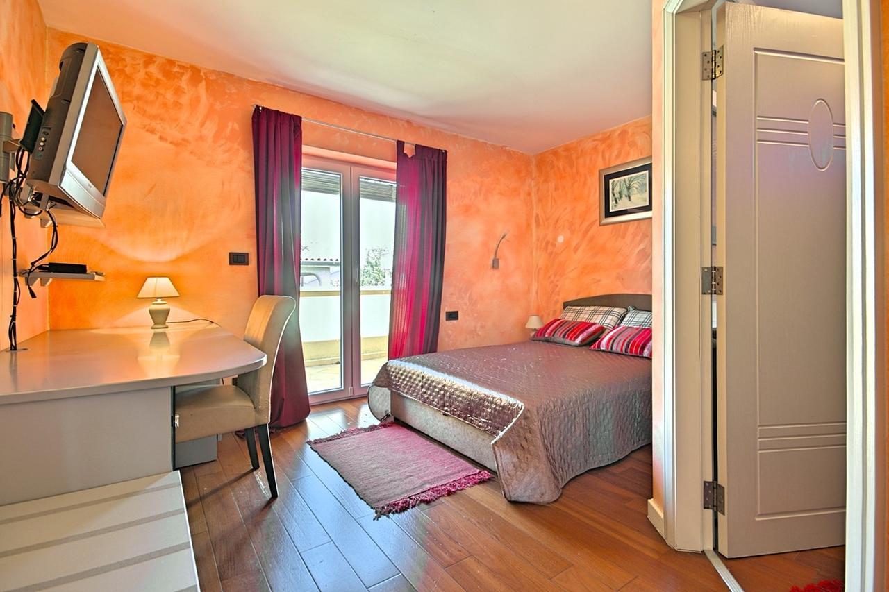 Villa Lidija Porec Luaran gambar